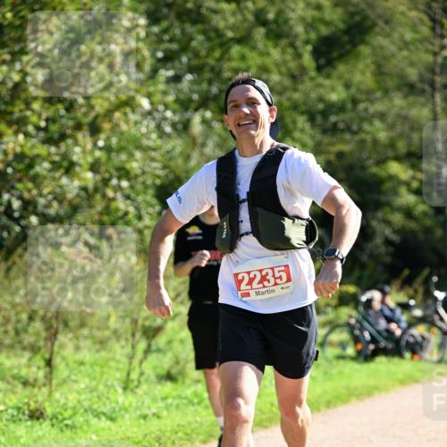 27.09.2026 - 35. Volkslauf durch das schöne Alstertal Dr. Thomas Lammeyer http://msf.ph/oto/10577354 27.09.2026 11:52:14 Laufen 2235 meine-sportfotos.de