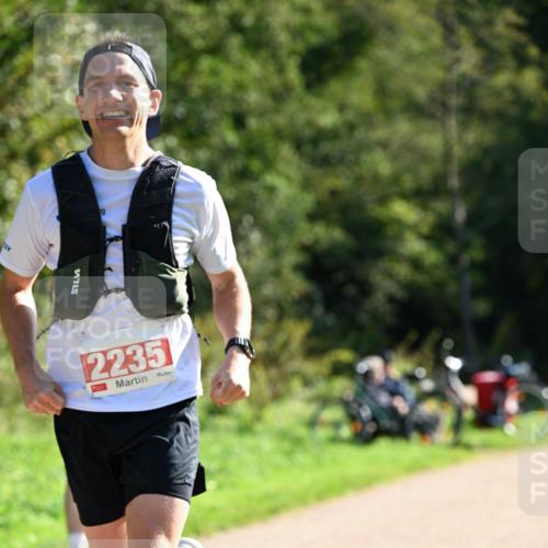 27.09.2026 - 35. Volkslauf durch das schöne Alstertal Dr. Thomas Lammeyer http://msf.ph/oto/10577357 27.09.2026 11:52:14 Laufen 2235 meine-sportfotos.de
