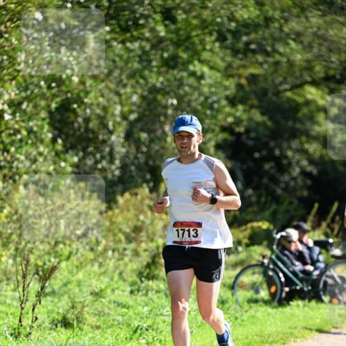 27.09.2026 - 35. Volkslauf durch das schöne Alstertal Dr. Thomas Lammeyer http://msf.ph/oto/10577368 27.09.2026 11:52:30 Laufen 1713 meine-sportfotos.de