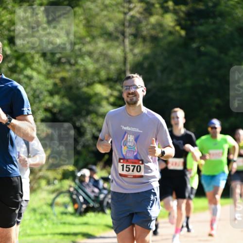 27.09.2026 - 35. Volkslauf durch das schöne Alstertal Dr. Thomas Lammeyer http://msf.ph/oto/10577445 27.09.2026 11:52:57 Laufen 1570 meine-sportfotos.de