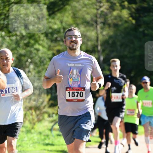 27.09.2026 - 35. Volkslauf durch das schöne Alstertal Dr. Thomas Lammeyer http://msf.ph/oto/10577452 27.09.2026 11:52:58 Laufen 3108, 1570 meine-sportfotos.de