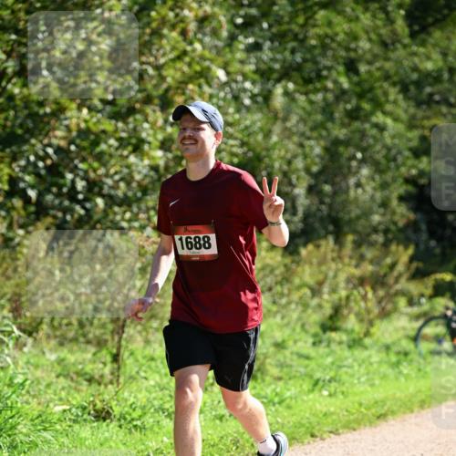 27.09.2026 - 35. Volkslauf durch das schöne Alstertal Dr. Thomas Lammeyer http://msf.ph/oto/10577515 27.09.2026 11:53:29 Laufen 1688 meine-sportfotos.de