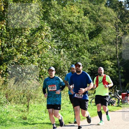 27.09.2026 - 35. Volkslauf durch das schöne Alstertal Dr. Thomas Lammeyer http://msf.ph/oto/10577639 27.09.2026 11:54:41 Laufen 1553, 1554 meine-sportfotos.de