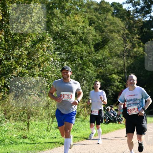 27.09.2026 - 35. Volkslauf durch das schöne Alstertal Dr. Thomas Lammeyer http://msf.ph/oto/10577660 27.09.2026 11:54:45 Laufen 2068, 2306, 2050 meine-sportfotos.de