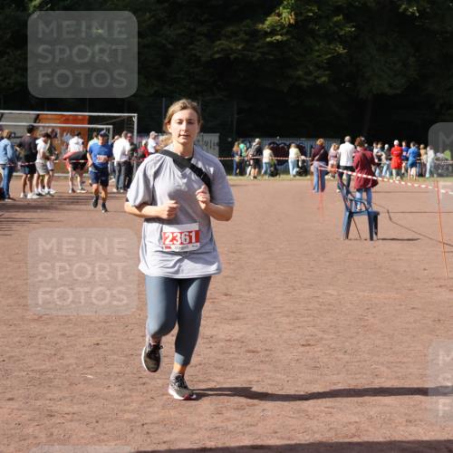 27.09.2026 - 35. Volkslauf durch das schöne Alstertal Strokosch-Dieckow http://msf.ph/oto/10577684 27.09.2026 12:32:27 Ziel 2008, 2197, 2361 meine-sportfotos.de
