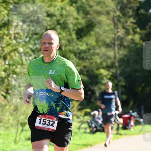 27.09.2026 - 35. Volkslauf durch das schöne Alstertal Dr. Thomas Lammeyer http://msf.ph/oto/10577711 27.09.2026 11:55:05 Laufen 1532 meine-sportfotos.de