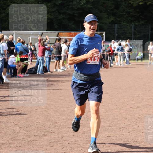 27.09.2026 - 35. Volkslauf durch das schöne Alstertal Strokosch-Dieckow http://msf.ph/oto/10577764 27.09.2026 12:32:34 Ziel 2197 meine-sportfotos.de