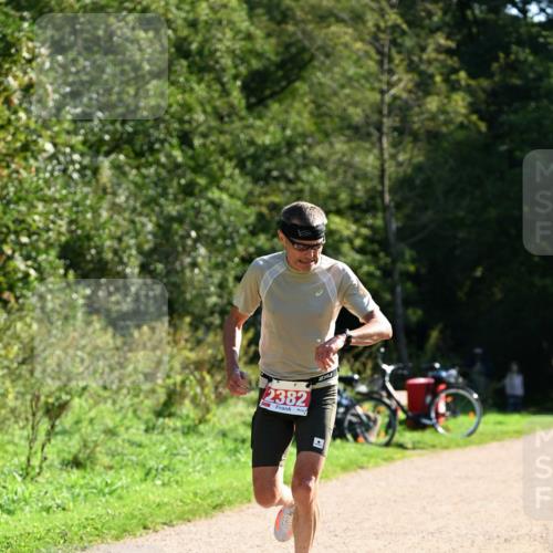 27.09.2026 - 35. Volkslauf durch das schöne Alstertal Dr. Thomas Lammeyer http://msf.ph/oto/10577775 27.09.2026 11:55:20 Laufen 2382, 2 meine-sportfotos.de