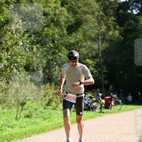 27.09.2026 - 35. Volkslauf durch das schöne Alstertal Dr. Thomas Lammeyer http://msf.ph/oto/10577776 27.09.2026 11:55:20 Laufen 2382 meine-sportfotos.de