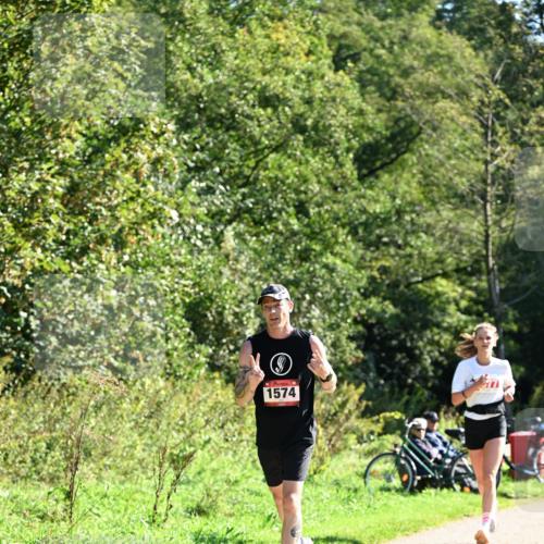 27.09.2026 - 35. Volkslauf durch das schöne Alstertal Dr. Thomas Lammeyer http://msf.ph/oto/10577793 27.09.2026 11:55:28 Laufen 1574, 577 meine-sportfotos.de