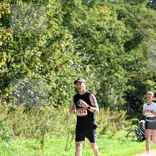 27.09.2026 - 35. Volkslauf durch das schöne Alstertal Dr. Thomas Lammeyer http://msf.ph/oto/10577797 27.09.2026 11:55:29 Laufen 1574 meine-sportfotos.de