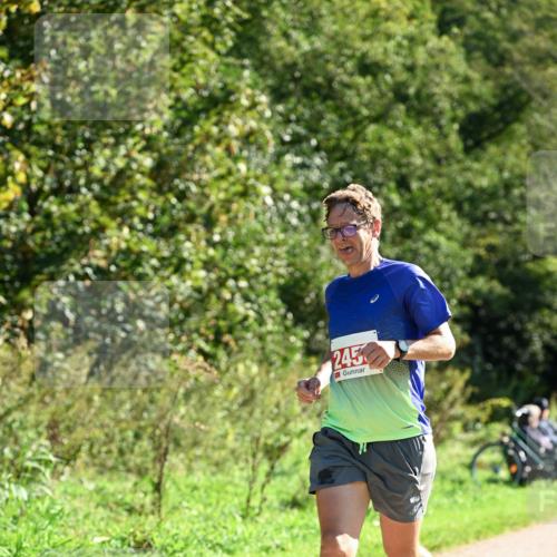 27.09.2026 - 35. Volkslauf durch das schöne Alstertal Dr. Thomas Lammeyer http://msf.ph/oto/10577832 27.09.2026 11:55:36 Laufen 245 meine-sportfotos.de