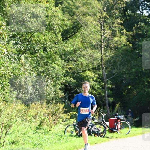 27.09.2026 - 35. Volkslauf durch das schöne Alstertal Dr. Thomas Lammeyer http://msf.ph/oto/10577836 27.09.2026 11:55:46 Laufen 2423 meine-sportfotos.de