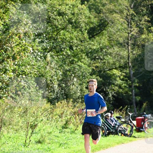 27.09.2026 - 35. Volkslauf durch das schöne Alstertal Dr. Thomas Lammeyer http://msf.ph/oto/10577841 27.09.2026 11:55:47 Laufen 24 meine-sportfotos.de