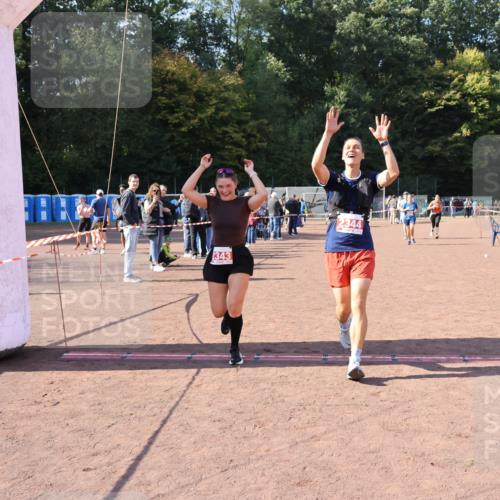 27.09.2026 - 35. Volkslauf durch das schöne Alstertal Strokosch-Dieckow http://msf.ph/oto/10577920 27.09.2026 12:43:29 Ziel 2078, 2337, 2343, 2344, 2432 meine-sportfotos.de