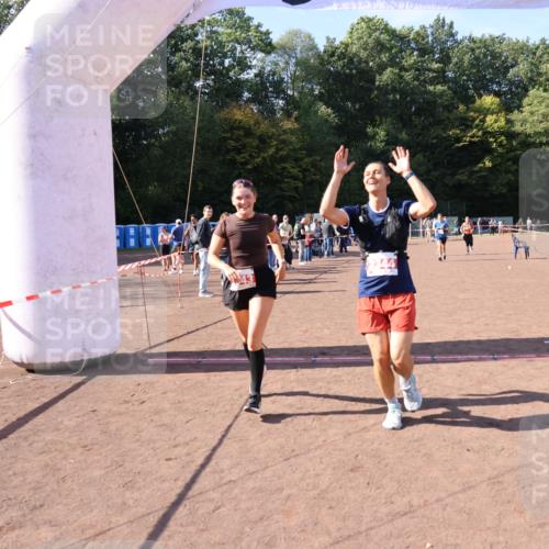 27.09.2026 - 35. Volkslauf durch das schöne Alstertal Strokosch-Dieckow http://msf.ph/oto/10577981 27.09.2026 12:43:30 Ziel 2078, 2337, 2343, 2344, 2432 meine-sportfotos.de