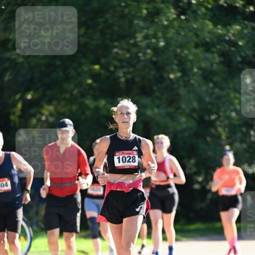 27.09.2026 - 35. Volkslauf durch das schöne Alstertal Dr. Thomas Lammeyer http://msf.ph/oto/10577994 27.09.2026 11:57:21 Laufen 04, 1028 meine-sportfotos.de