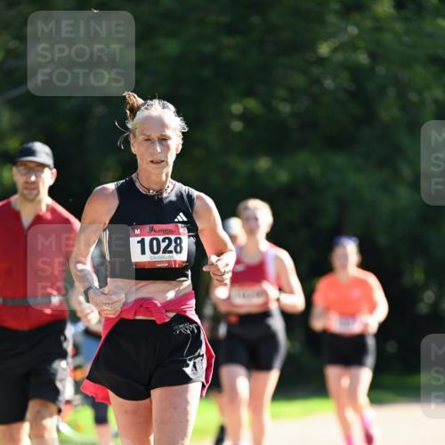 27.09.2026 - 35. Volkslauf durch das schöne Alstertal Dr. Thomas Lammeyer http://msf.ph/oto/10578014 27.09.2026 11:57:23 Laufen 1028 meine-sportfotos.de