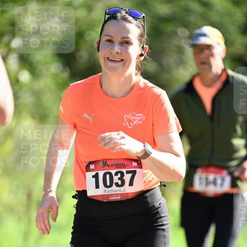 27.09.2026 - 35. Volkslauf durch das schöne Alstertal Dr. Thomas Lammeyer http://msf.ph/oto/10578061 27.09.2026 11:57:29 Laufen 1037, 1547 meine-sportfotos.de