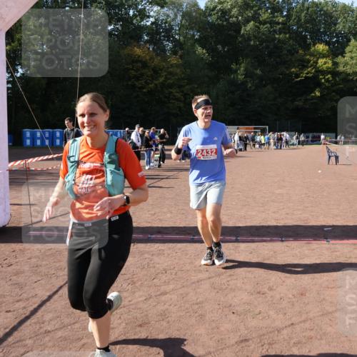 27.09.2026 - 35. Volkslauf durch das schöne Alstertal Strokosch-Dieckow http://msf.ph/oto/10578116 27.09.2026 12:43:38 Ziel 2078, 2337, 2432 meine-sportfotos.de