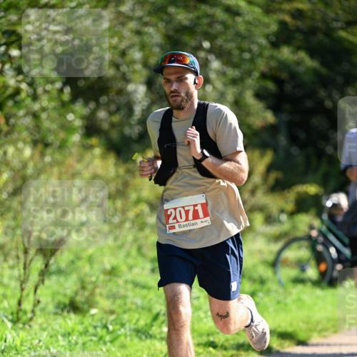 27.09.2026 - 35. Volkslauf durch das schöne Alstertal Dr. Thomas Lammeyer http://msf.ph/oto/10578131 27.09.2026 11:58:32 Laufen 2071, 96 meine-sportfotos.de