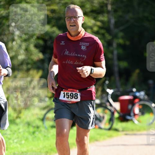 27.09.2026 - 35. Volkslauf durch das schöne Alstertal Dr. Thomas Lammeyer http://msf.ph/oto/10578144 27.09.2026 11:58:34 Laufen 30, 1598 meine-sportfotos.de