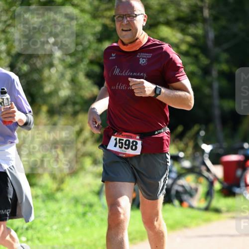 27.09.2026 - 35. Volkslauf durch das schöne Alstertal Dr. Thomas Lammeyer http://msf.ph/oto/10578145 27.09.2026 11:58:35 Laufen 30, 1598 meine-sportfotos.de