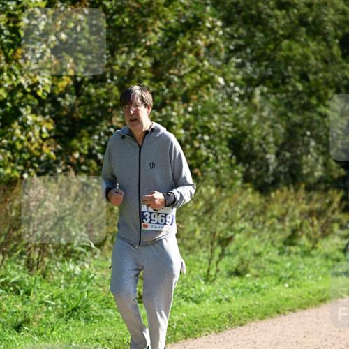 27.09.2026 - 35. Volkslauf durch das schöne Alstertal Dr. Thomas Lammeyer http://msf.ph/oto/10578270 27.09.2026 11:59:50 Laufen 3969 meine-sportfotos.de