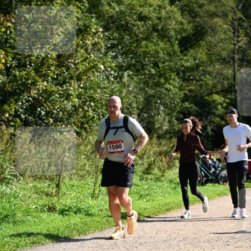 27.09.2026 - 35. Volkslauf durch das schöne Alstertal Dr. Thomas Lammeyer http://msf.ph/oto/10578288 27.09.2026 11:59:54 Laufen 1590 meine-sportfotos.de
