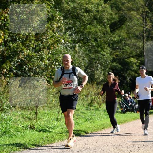 27.09.2026 - 35. Volkslauf durch das schöne Alstertal Dr. Thomas Lammeyer http://msf.ph/oto/10578289 27.09.2026 11:59:54 Laufen 1590 meine-sportfotos.de