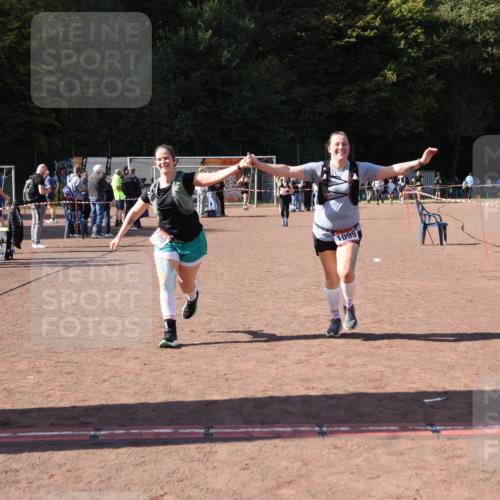 27.09.2026 - 35. Volkslauf durch das schöne Alstertal Strokosch-Dieckow http://msf.ph/oto/10578325 27.09.2026 12:44:19 Ziel 1099, 1100 meine-sportfotos.de