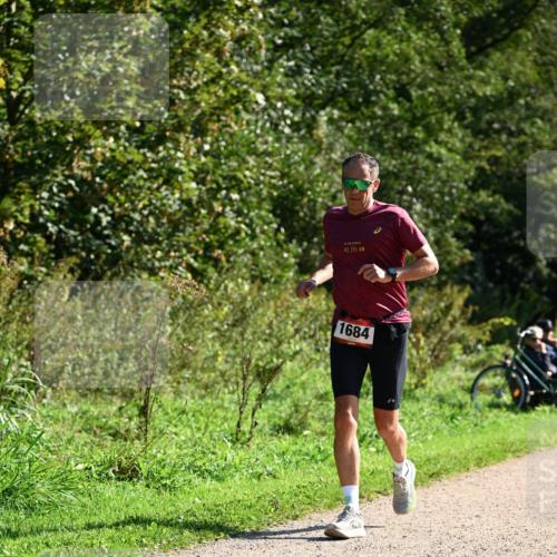 27.09.2026 - 35. Volkslauf durch das schöne Alstertal Dr. Thomas Lammeyer http://msf.ph/oto/10578335 27.09.2026 12:00:04 Laufen 42, 195, 1684 meine-sportfotos.de