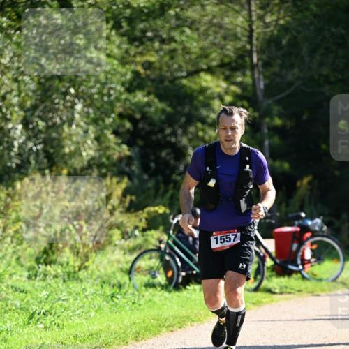 27.09.2026 - 35. Volkslauf durch das schöne Alstertal Dr. Thomas Lammeyer http://msf.ph/oto/10578363 27.09.2026 12:00:17 Laufen 1557 meine-sportfotos.de