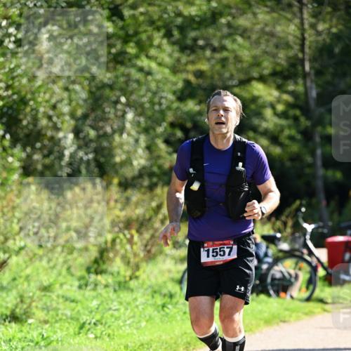 27.09.2026 - 35. Volkslauf durch das schöne Alstertal Dr. Thomas Lammeyer http://msf.ph/oto/10578371 27.09.2026 12:00:18 Laufen 1557, 1 meine-sportfotos.de