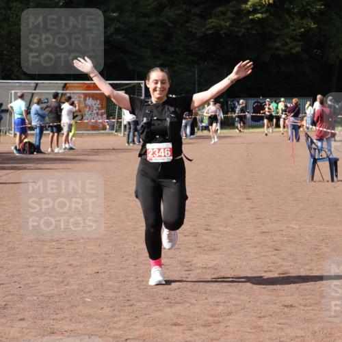 27.09.2026 - 35. Volkslauf durch das schöne Alstertal Strokosch-Dieckow http://msf.ph/oto/10578385 27.09.2026 12:33:25 Ziel 2346 meine-sportfotos.de