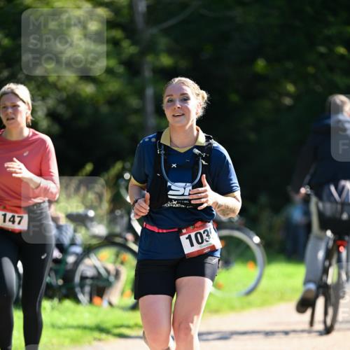27.09.2026 - 35. Volkslauf durch das schöne Alstertal Dr. Thomas Lammeyer http://msf.ph/oto/10578388 27.09.2026 12:00:22 Laufen 147, 103 meine-sportfotos.de