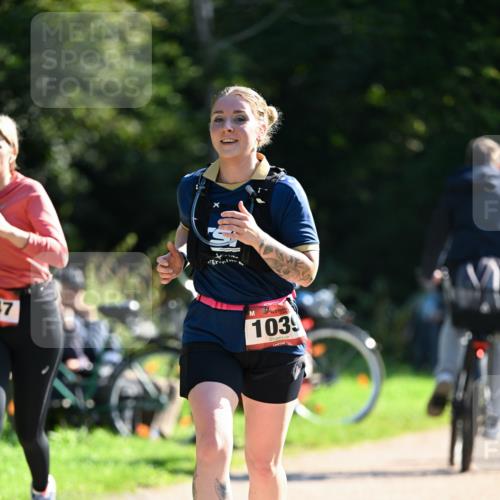 27.09.2026 - 35. Volkslauf durch das schöne Alstertal Dr. Thomas Lammeyer http://msf.ph/oto/10578389 27.09.2026 12:00:22 Laufen 37, 1039 meine-sportfotos.de