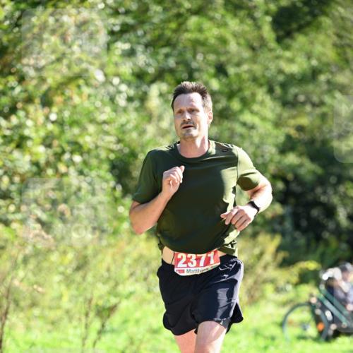 27.09.2026 - 35. Volkslauf durch das schöne Alstertal Dr. Thomas Lammeyer http://msf.ph/oto/10578485 27.09.2026 12:01:01 Laufen 2371 meine-sportfotos.de
