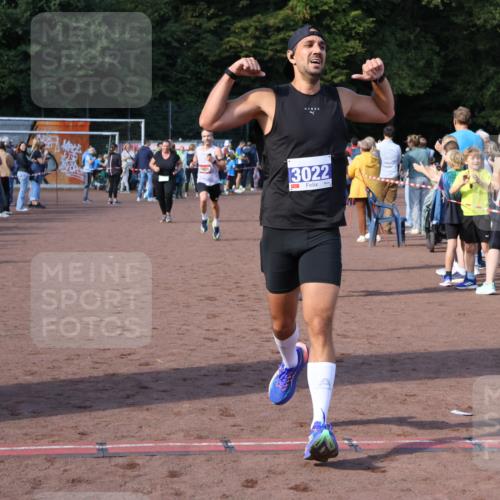 27.09.2026 - 35. Volkslauf durch das schöne Alstertal Strokosch-Dieckow http://msf.ph/oto/10578498 27.09.2026 11:19:30 Ziel 1401, 3022, 3150, 3164, 3345, 3346 meine-sportfotos.de