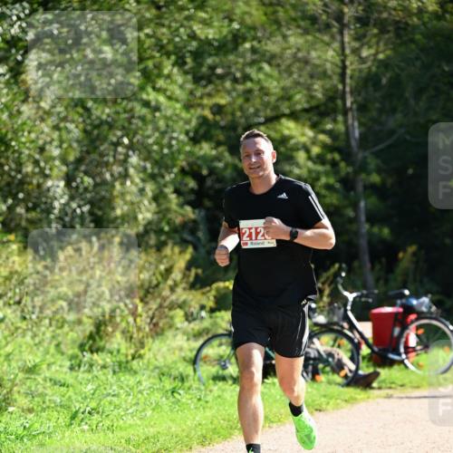 27.09.2026 - 35. Volkslauf durch das schöne Alstertal Dr. Thomas Lammeyer http://msf.ph/oto/10578551 27.09.2026 12:01:34 Laufen 2120 meine-sportfotos.de