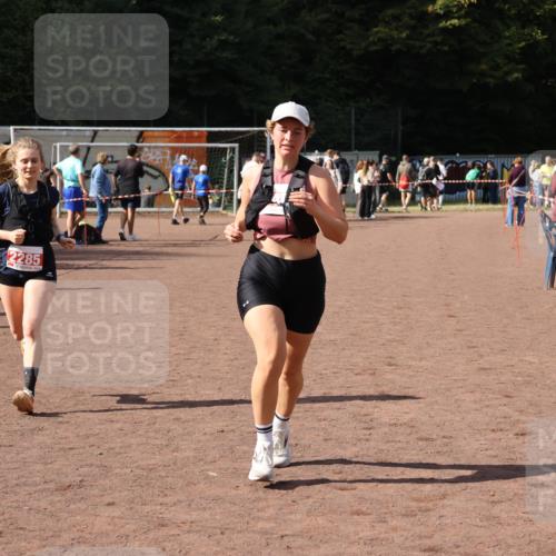 27.09.2026 - 35. Volkslauf durch das schöne Alstertal Strokosch-Dieckow http://msf.ph/oto/10578552 27.09.2026 12:33:39 Ziel 1066, 2285, 2465 meine-sportfotos.de