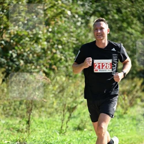 27.09.2026 - 35. Volkslauf durch das schöne Alstertal Dr. Thomas Lammeyer http://msf.ph/oto/10578562 27.09.2026 12:01:35 Laufen 2126 meine-sportfotos.de