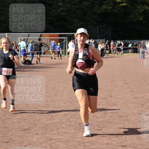27.09.2026 - 35. Volkslauf durch das schöne Alstertal Strokosch-Dieckow http://msf.ph/oto/10578573 27.09.2026 12:33:39 Ziel 1066, 2285, 2465 meine-sportfotos.de