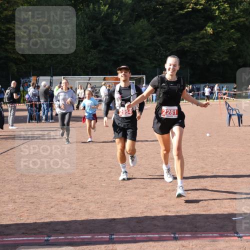 27.09.2026 - 35. Volkslauf durch das schöne Alstertal Strokosch-Dieckow http://msf.ph/oto/10578680 27.09.2026 12:44:35 Ziel 2152, 2281, 2954 meine-sportfotos.de