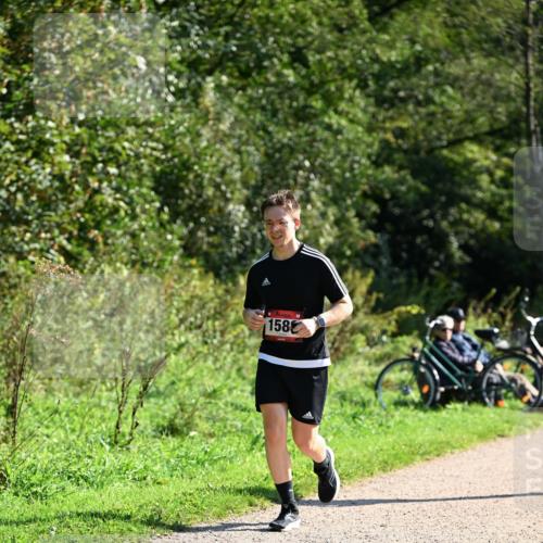 27.09.2026 - 35. Volkslauf durch das schöne Alstertal Dr. Thomas Lammeyer http://msf.ph/oto/10578686 27.09.2026 12:02:36 Laufen 158 meine-sportfotos.de