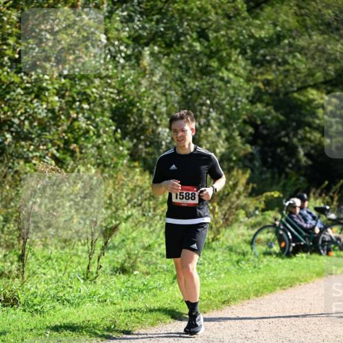 27.09.2026 - 35. Volkslauf durch das schöne Alstertal Dr. Thomas Lammeyer http://msf.ph/oto/10578687 27.09.2026 12:02:36 Laufen 1588 meine-sportfotos.de