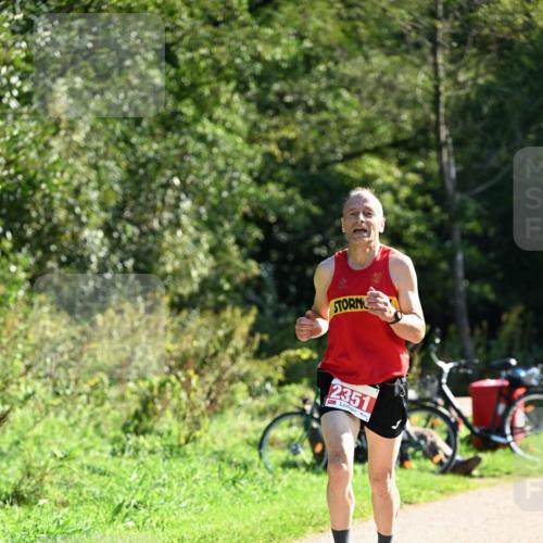 27.09.2026 - 35. Volkslauf durch das schöne Alstertal Dr. Thomas Lammeyer http://msf.ph/oto/10578702 27.09.2026 12:03:05 Laufen 2351 meine-sportfotos.de
