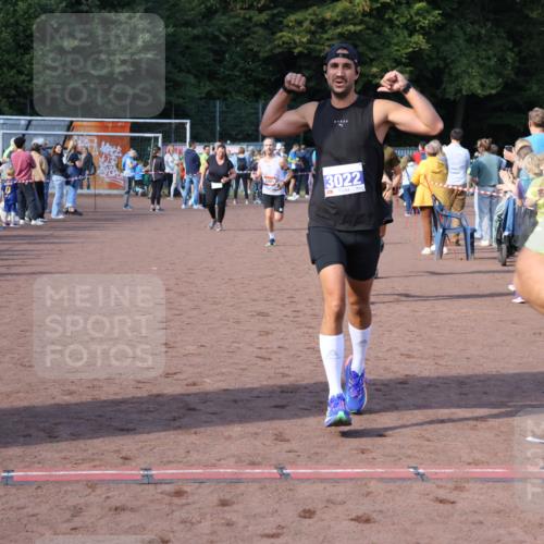27.09.2026 - 35. Volkslauf durch das schöne Alstertal Strokosch-Dieckow http://msf.ph/oto/10578865 27.09.2026 11:19:30 Ziel 1401, 3022, 3150, 3164, 3345, 3346 meine-sportfotos.de