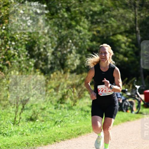 27.09.2026 - 35. Volkslauf durch das schöne Alstertal Dr. Thomas Lammeyer http://msf.ph/oto/10578966 27.09.2026 12:05:14 Laufen 2294 meine-sportfotos.de