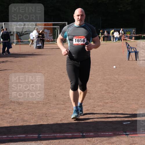 27.09.2026 - 35. Volkslauf durch das schöne Alstertal Strokosch-Dieckow http://msf.ph/oto/10578986 27.09.2026 12:46:01 Ziel 1656 meine-sportfotos.de
